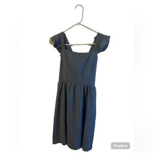 Elegant Blue Dress with Ruffled Sleeves